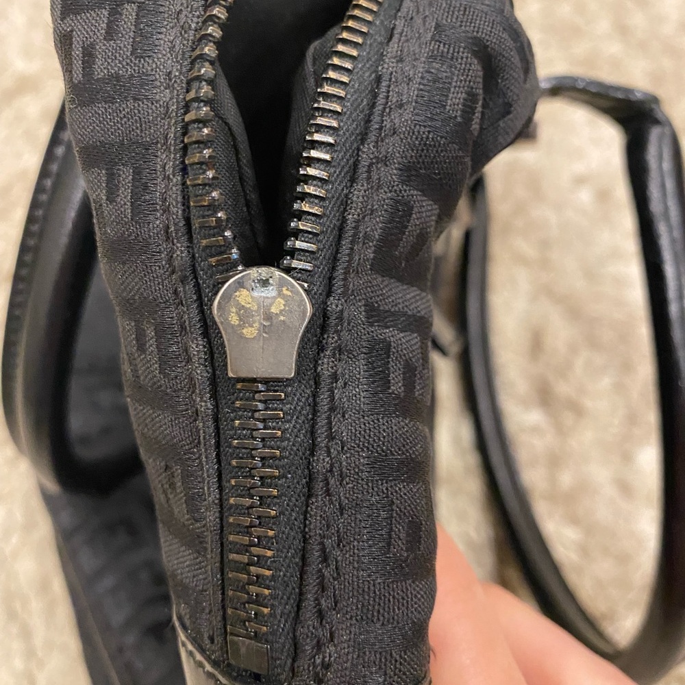 Fendi bag AUTHENTIC - Picture 8 of 9